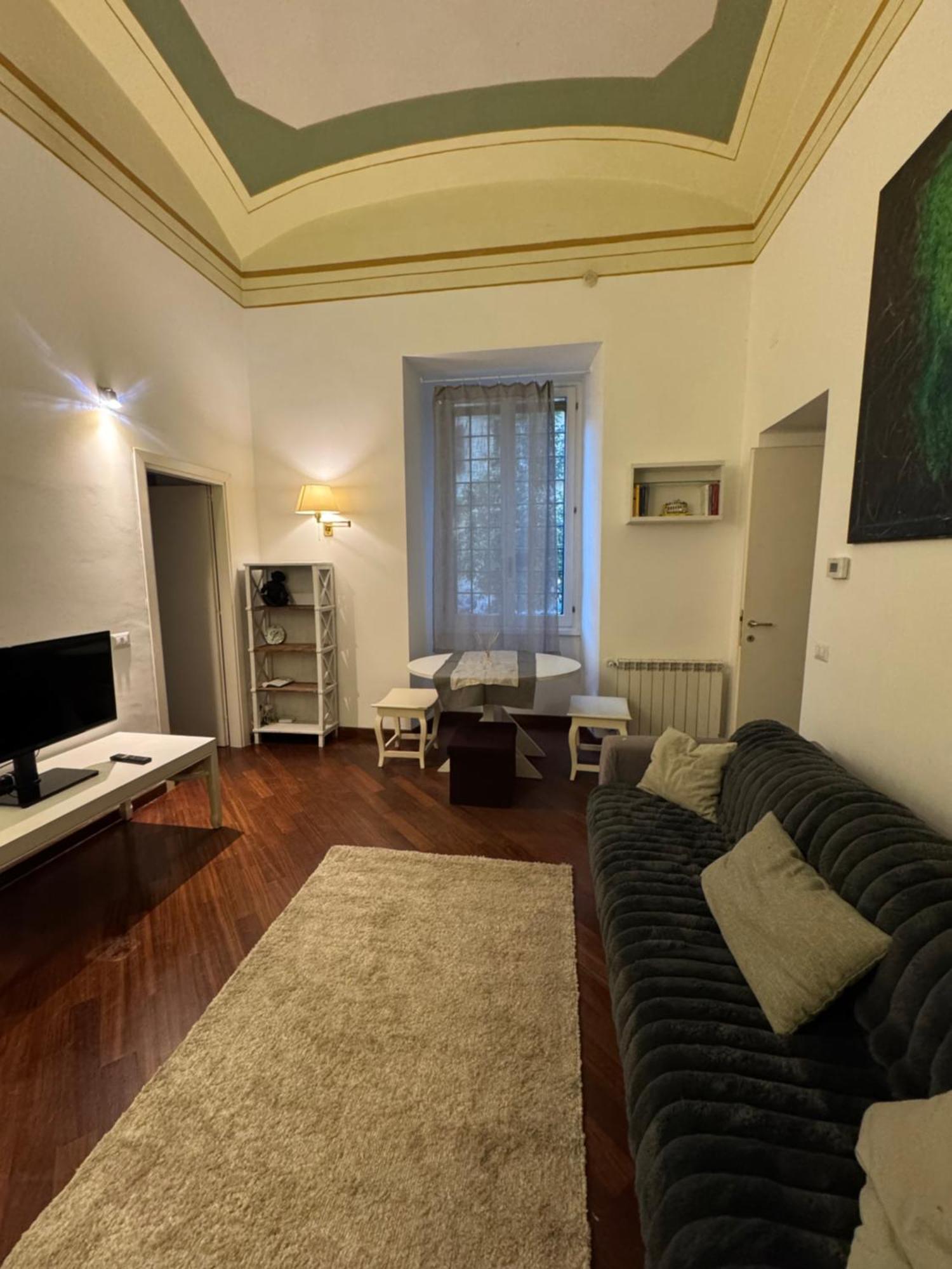 Appartamento Cozy Near Colosseum Roma